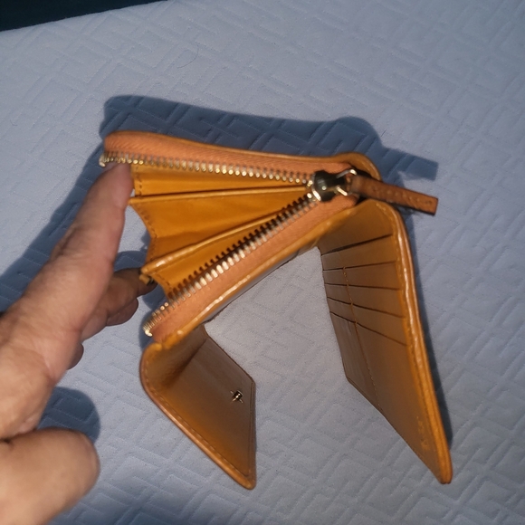 Gucci Continental Leather Long Wallet..Authentic.. - Picture 6 of 15